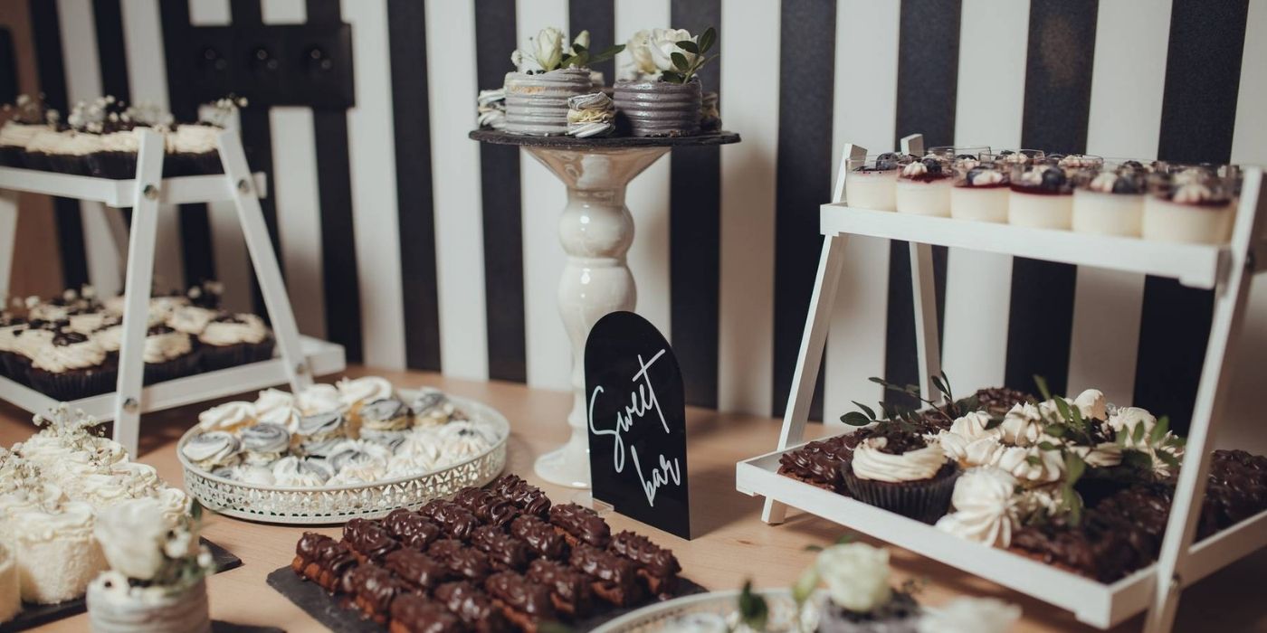 sweet bar v černobílé barvě